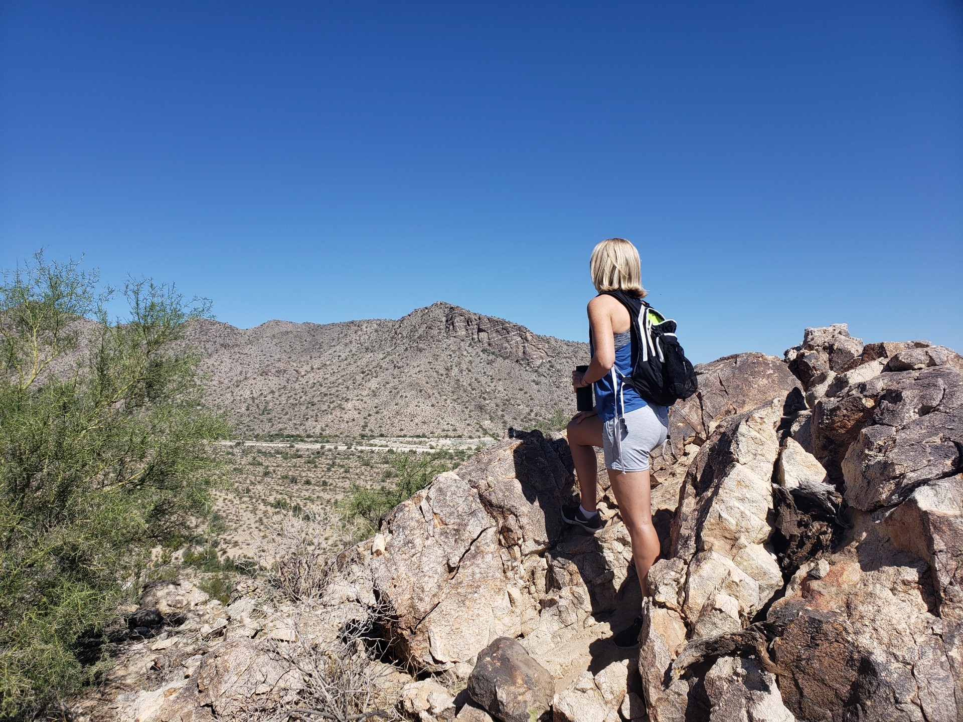 close up of whitney shevlin therapist on a trail in arizona
